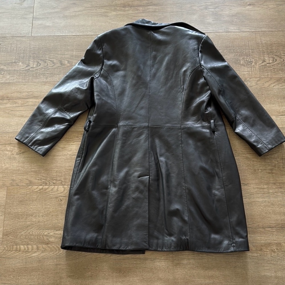 Wilsons Leather Women's Black Leather Coat - Picture 2 of 5
